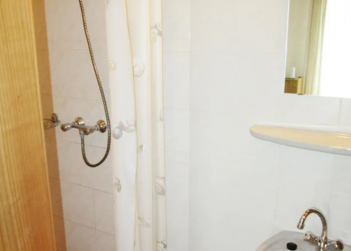 فندق مبيت وإفطار Zsuzsa Panzio 3*